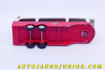 Le #3425 - Tekno - Volvo - Remorque Porte Auto 'Auto Transport"  est en vente sur Auto Jaune Junior ! Tekno, Politoys, Mebetoys, Mercury, Joal, Diapet, Märklin, TootsieToys.Vous avez le même jouet ? Profitez de notre expertise pour vous accompagner dans la vente de vos modèles ou votre collection ! Nous achetons tous lots de miniatures ! Contactez nous ! contact@autojaunejunior.com. 