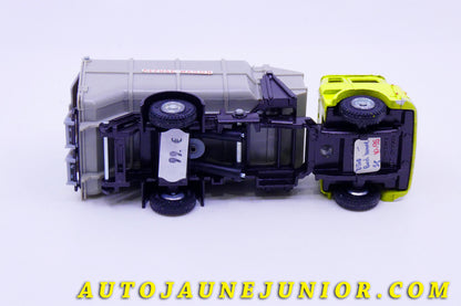 Le #3436 - Dinky Toys - Bedford - TK Benne à ordures est en vente sur Auto Jaune Junior ! Tekno, Politoys, Mebetoys, Mercury, Joal, Diapet, Märklin, TootsieToys.Vous avez le même jouet ? Profitez de notre expertise pour vous accompagner dans la vente de vos modèles ou votre collection ! Nous achetons tous lots de miniatures ! Contactez nous ! contact@autojaunejunior.com. 