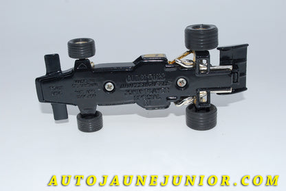 Le #3454 - Corgi Toys - Lotus - 72 JPS Ronnie Peterson 1973 est en vente sur Auto Jaune Junior ! Tekno, Politoys, Mebetoys, Mercury, Joal, Diapet, Märklin, TootsieToys.Vous avez le même jouet ? Profitez de notre expertise pour vous accompagner dans la vente de vos modèles ou votre collection ! Nous achetons tous lots de miniatures ! Contactez nous ! contact@autojaunejunior.com. 