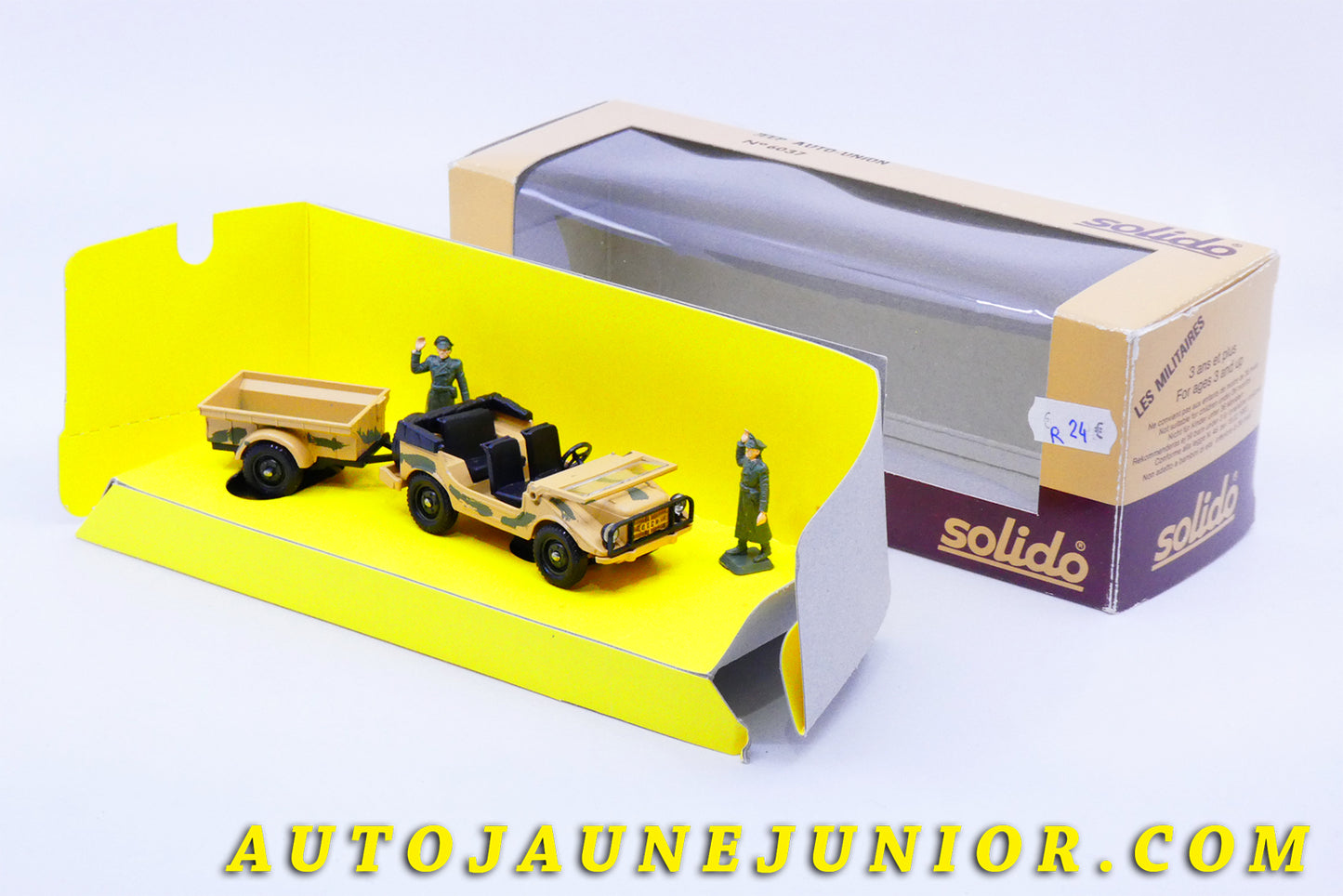 Le #3511 - Solido - Auto Union - Jeep avec ses remorques et ses deux soldats - Camouflage sable est en vente sur Auto Jaune Junior ! Tekno, Politoys, Mebetoys, Mercury, Joal, Diapet, Märklin, TootsieToys.Vous avez le même jouet ? Profitez de notre expertise pour vous accompagner dans la vente de vos modèles ou votre collection ! Nous achetons tous lots de miniatures ! Contactez nous ! contact@autojaunejunior.com. 