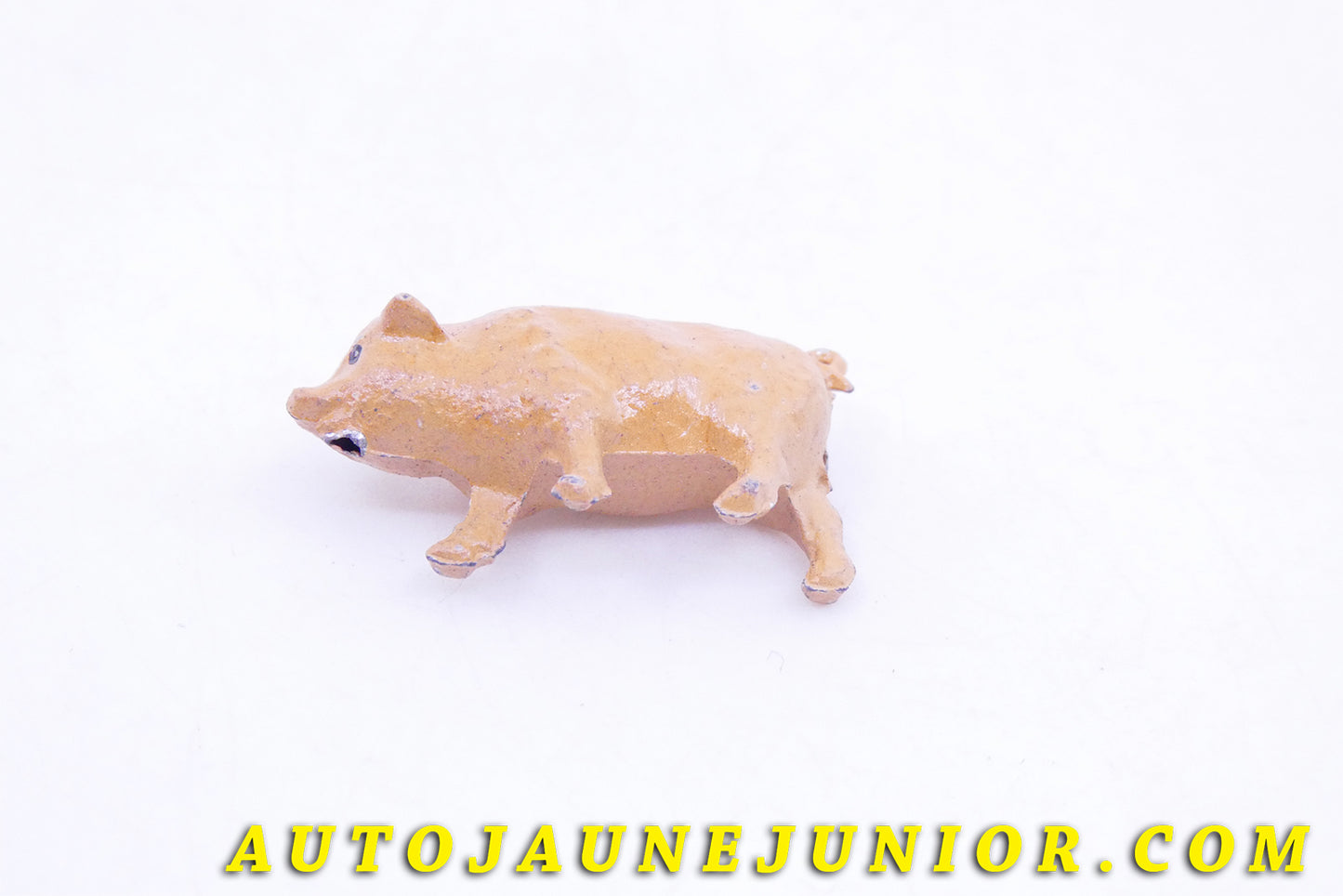 Le #3625 - France (PH) - Animal - Petit cochon est en vente sur Auto Jaune Junior ! Tekno, Politoys, Mebetoys, Mercury, Joal, Diapet, Märklin, TootsieToys.Vous avez le même jouet ? Profitez de notre expertise pour vous accompagner dans la vente de vos modèles ou votre collection ! Nous achetons tous lots de miniatures ! Contactez nous ! contact@autojaunejunior.com. 