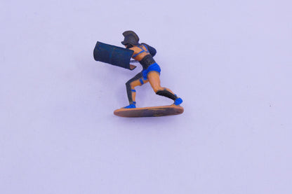 Le #3634 - Atlantic - Figurine - Gladiateur est en vente sur Auto Jaune Junior ! Tekno, Politoys, Mebetoys, Mercury, Joal, Diapet, Märklin, TootsieToys.Vous avez le même jouet ? Profitez de notre expertise pour vous accompagner dans la vente de vos modèles ou votre collection ! Nous achetons tous lots de miniatures ! Contactez nous ! contact@autojaunejunior.com. 