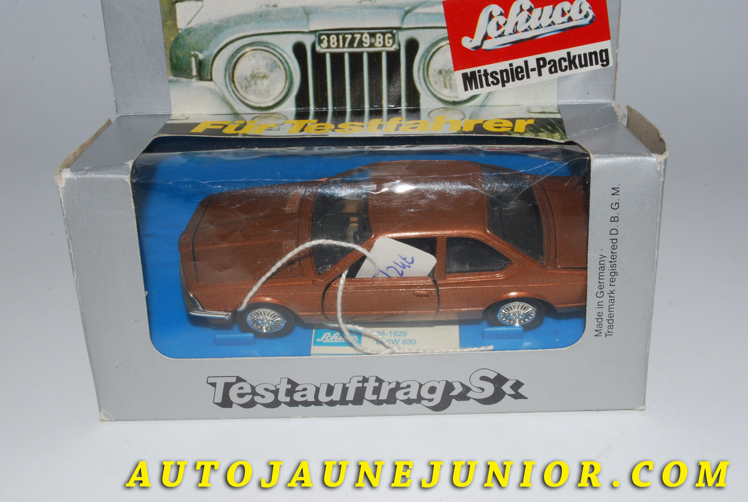 Le #3739 - Schuco - BMW - 630 berline  est en vente sur Auto Jaune Junior ! Tekno, Politoys, Mebetoys, Mercury, Joal, Diapet, Märklin, TootsieToys.Vous avez le même jouet ? Profitez de notre expertise pour vous accompagner dans la vente de vos modèles ou votre collection ! Nous achetons tous lots de miniatures ! Contactez nous ! contact@autojaunejunior.com. 
