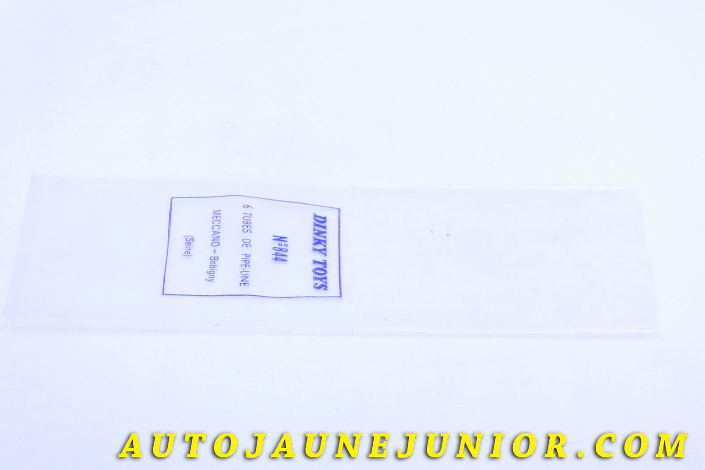 Le #3911 - Dinky Toys - Sachet de pièces détaches Vide - 6 tubes de Pipe-Line - Meccano Bonigny est en vente sur Auto Jaune Junior ! Tekno, Politoys, Mebetoys, Mercury, Joal, Diapet, Märklin, TootsieToys.Vous avez le même jouet ? Profitez de notre expertise pour vous accompagner dans la vente de vos modèles ou votre collection ! Nous achetons tous lots de miniatures ! Contactez nous ! contact@autojaunejunior.com. 