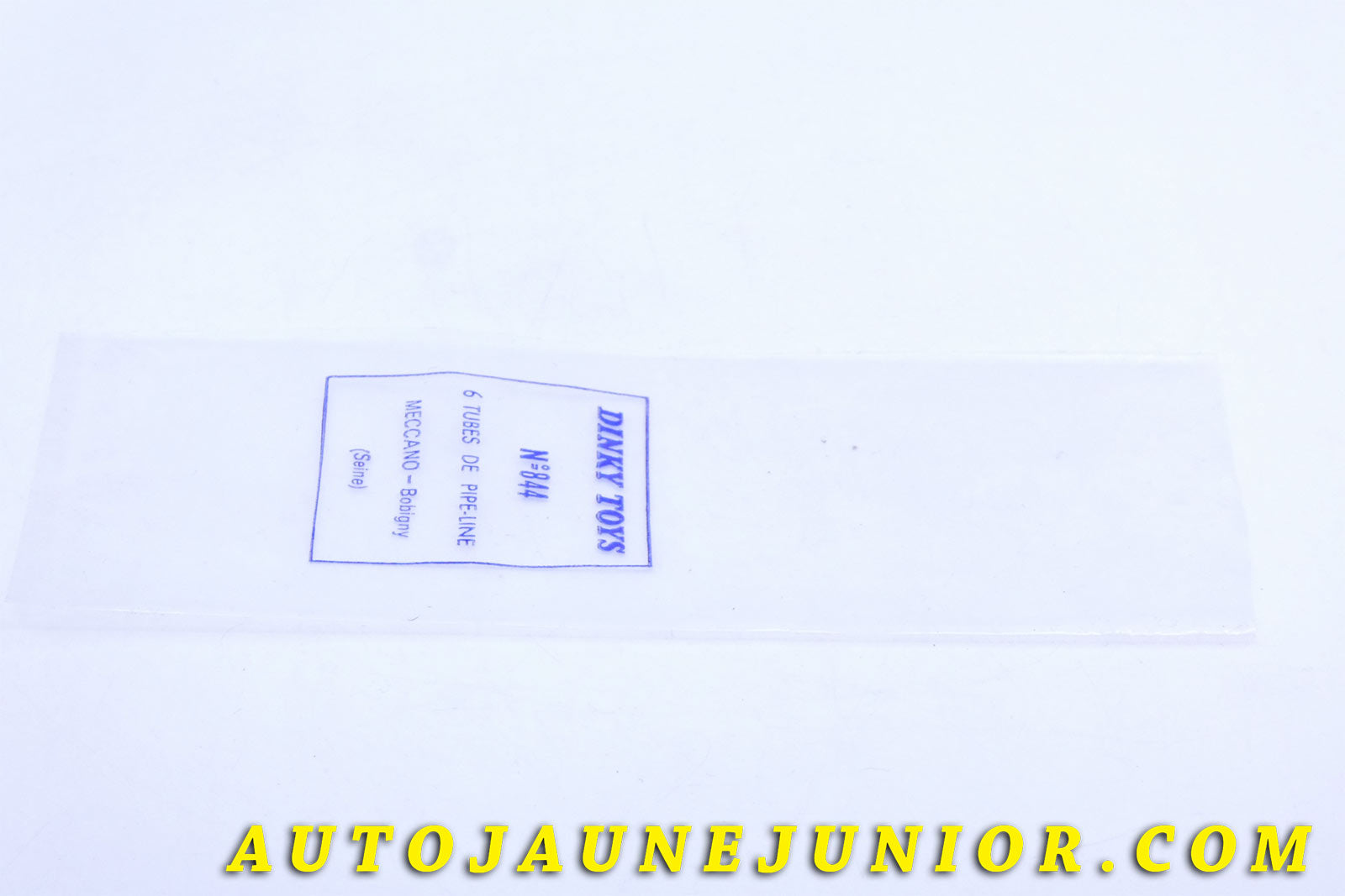 Le #3911 - Dinky Toys - Sachet de pièces détaches Vide - 6 tubes de Pipe-Line - Meccano Bonigny est en vente sur Auto Jaune Junior ! Tekno, Politoys, Mebetoys, Mercury, Joal, Diapet, Märklin, TootsieToys.Vous avez le même jouet ? Profitez de notre expertise pour vous accompagner dans la vente de vos modèles ou votre collection ! Nous achetons tous lots de miniatures ! Contactez nous ! contact@autojaunejunior.com. 