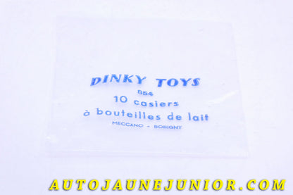 Le #3916 - Dinky Toys - Sachet de pièces détaches Vide - 10 Casiers à bouteilles de lait  (Original - Provenance "Collection R.Goirand") est en vente sur Auto Jaune Junior ! Tekno, Politoys, Mebetoys, Mercury, Joal, Diapet, Märklin, TootsieToys.Vous avez le même jouet ? Profitez de notre expertise pour vous accompagner dans la vente de vos modèles ou votre collection ! Nous achetons tous lots de miniatures ! Contactez nous ! contact@autojaunejunior.com. 