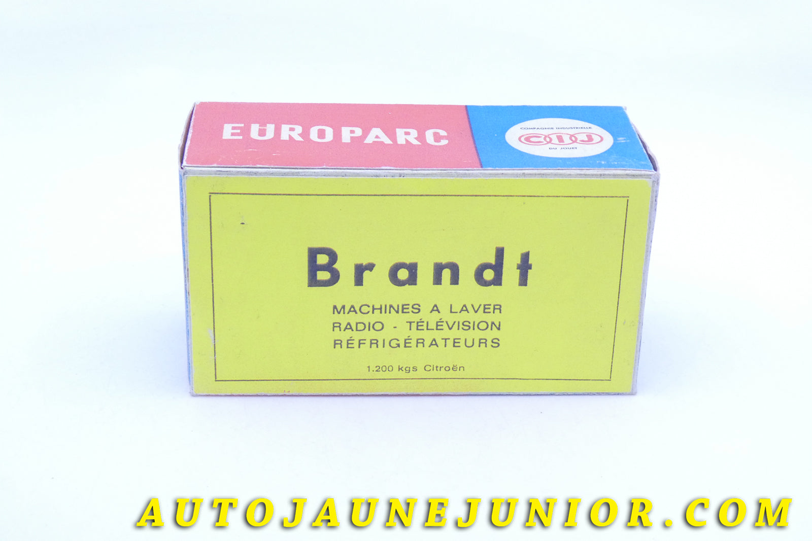 Le #3958 - C-I-J - Renault - Feu Clignotant est en vente sur Auto Jaune Junior ! Tekno, Politoys, Mebetoys, Mercury, Joal, Diapet, Märklin, TootsieToys.Vous avez le même jouet ? Profitez de notre expertise pour vous accompagner dans la vente de vos modèles ou votre collection ! Nous achetons tous lots de miniatures ! Contactez nous ! contact@autojaunejunior.com. 