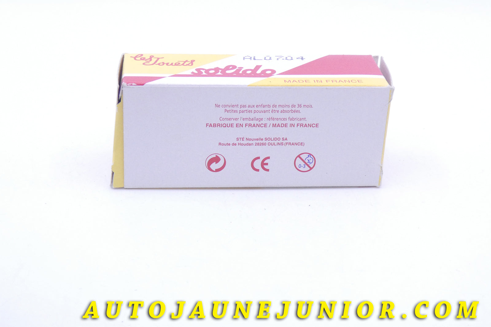 Le #3970 - Solido - Renault - R8 Gordini 1967 est en vente sur Auto Jaune Junior ! Tekno, Politoys, Mebetoys, Mercury, Joal, Diapet, Märklin, TootsieToys.Vous avez le même jouet ? Profitez de notre expertise pour vous accompagner dans la vente de vos modèles ou votre collection ! Nous achetons tous lots de miniatures ! Contactez nous ! contact@autojaunejunior.com. 
