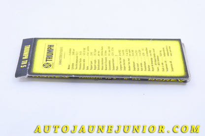 Le #3974 - Norev - Triumph - TR 5 (Socle de boite) est en vente sur Auto Jaune Junior ! Tekno, Politoys, Mebetoys, Mercury, Joal, Diapet, Märklin, TootsieToys.Vous avez le même jouet ? Profitez de notre expertise pour vous accompagner dans la vente de vos modèles ou votre collection ! Nous achetons tous lots de miniatures ! Contactez nous ! contact@autojaunejunior.com. 