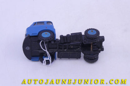 Le C-I-J Saviem JM240 tracteur semi remorque  est en vente sur Auto Jaune Junior ! Découvrez nos collections de diecast Tekno, Politoys, Mebetoys, Mercury, Joal, Diapet, Märklin, TootsieToys.AutoJaune Junior ; Vous avez le même jouet ? Profitez de notre expertise pour vous accompagner dans la vente de vos modèles ou votre collection ! Nous achetons tous lots de miniatures ! Contactez nous !