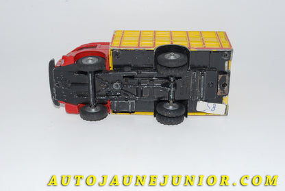 Le #4120 - C-I-J - Renault - 2,5 T Bétaillère Jaune Vif est en vente sur Auto Jaune Junior ! Tekno, Politoys, Mebetoys, Mercury, Joal, Diapet, Märklin, TootsieToys.Vous avez le même jouet ? Profitez de notre expertise pour vous accompagner dans la vente de vos modèles ou votre collection ! Nous achetons tous lots de miniatures ! Contactez nous ! contact@autojaunejunior.com. 