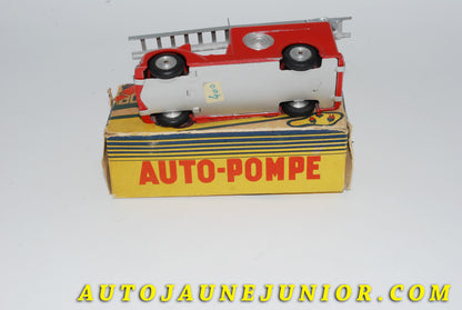 Le #4140 - C-I-J - Auto Pompe - pompier motopompe torpédo est en vente sur Auto Jaune Junior ! Tekno, Politoys, Mebetoys, Mercury, Joal, Diapet, Märklin, TootsieToys.Vous avez le même jouet ? Profitez de notre expertise pour vous accompagner dans la vente de vos modèles ou votre collection ! Nous achetons tous lots de miniatures ! Contactez nous ! contact@autojaunejunior.com. 