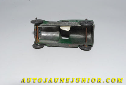 Le #4149 - Tootsietoys - Ford - "A" camionnette US mail est en vente sur Auto Jaune Junior ! Tekno, Politoys, Mebetoys, Mercury, Joal, Diapet, Märklin, TootsieToys.Vous avez le même jouet ? Profitez de notre expertise pour vous accompagner dans la vente de vos modèles ou votre collection ! Nous achetons tous lots de miniatures ! Contactez nous ! contact@autojaunejunior.com. 