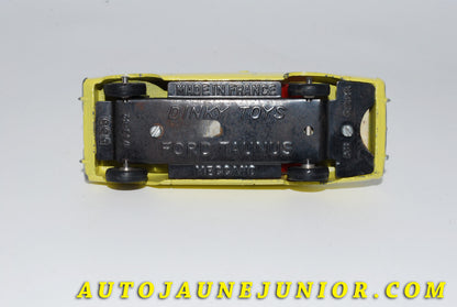 Le #4190 - Dinky Toys - Ford - Taunus POCH - RARE !!!!! est en vente sur Auto Jaune Junior ! Tekno, Politoys, Mebetoys, Mercury, Joal, Diapet, Märklin, TootsieToys.Vous avez le même jouet ? Profitez de notre expertise pour vous accompagner dans la vente de vos modèles ou votre collection ! Nous achetons tous lots de miniatures ! Contactez nous ! contact@autojaunejunior.com. 