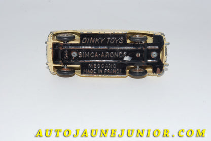 Le #4191 - Dinky Toys - Simca - P60 Ivoire avec Pavillon Rouge : RARRISSIME version tardive est en vente sur Auto Jaune Junior ! Tekno, Politoys, Mebetoys, Mercury, Joal, Diapet, Märklin, TootsieToys.Vous avez le même jouet ? Profitez de notre expertise pour vous accompagner dans la vente de vos modèles ou votre collection ! Nous achetons tous lots de miniatures ! Contactez nous ! contact@autojaunejunior.com. 