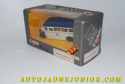 Le #4248 - Corgi Toys - Bedford - OB Coach – “Bluebird” est en vente sur Auto Jaune Junior ! Tekno, Politoys, Mebetoys, Mercury, Joal, Diapet, Märklin, TootsieToys.Vous avez le même jouet ? Profitez de notre expertise pour vous accompagner dans la vente de vos modèles ou votre collection ! Nous achetons tous lots de miniatures ! Contactez nous ! contact@autojaunejunior.com. 
