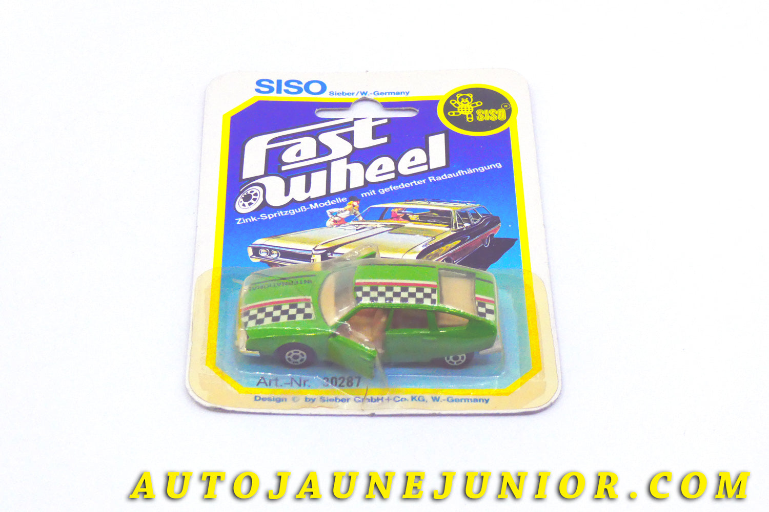 Le #4374 - Bauer - Color Mobil - Citroën - 2 Cv Berline est en vente sur Auto Jaune Junior ! Tekno, Politoys, Mebetoys, Mercury, Joal, Diapet, Märklin, TootsieToys.Vous avez le même jouet ? Profitez de notre expertise pour vous accompagner dans la vente de vos modèles ou votre collection ! Nous achetons tous lots de miniatures ! Contactez nous ! contact@autojaunejunior.com. 