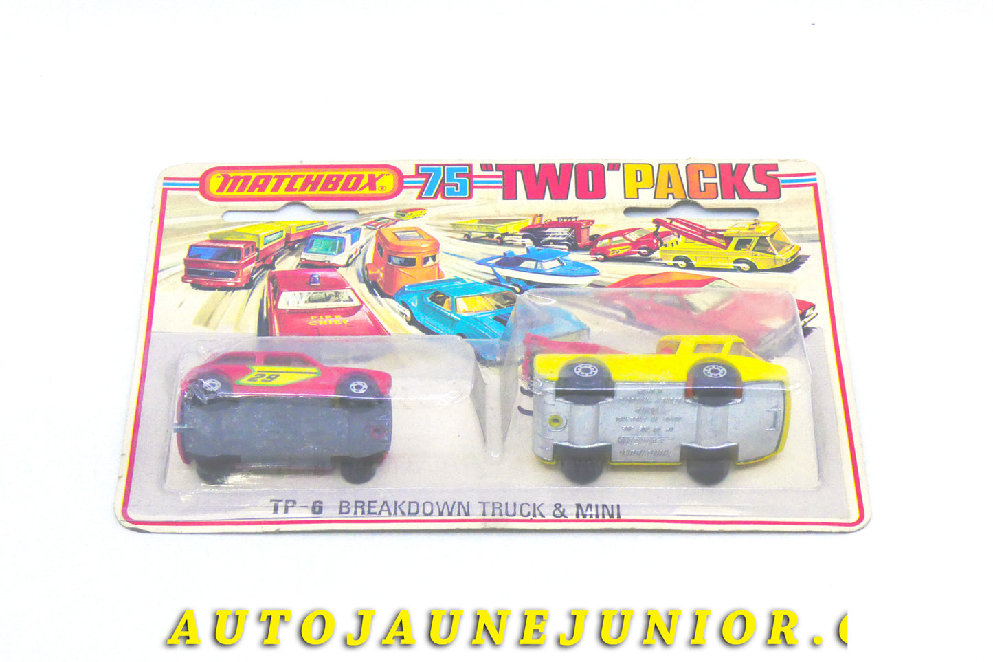Le #4375 - Matchbox by Lesney - BMC & Wrecker - Two-Pack TP-8 « Breakdown Truck Joe Toe & Mini Cooper Racing » est en vente sur Auto Jaune Junior ! Tekno, Politoys, Mebetoys, Mercury, Joal, Diapet, Märklin, TootsieToys.Vous avez le même jouet ? Profitez de notre expertise pour vous accompagner dans la vente de vos modèles ou votre collection ! Nous achetons tous lots de miniatures ! Contactez nous ! contact@autojaunejunior.com. 