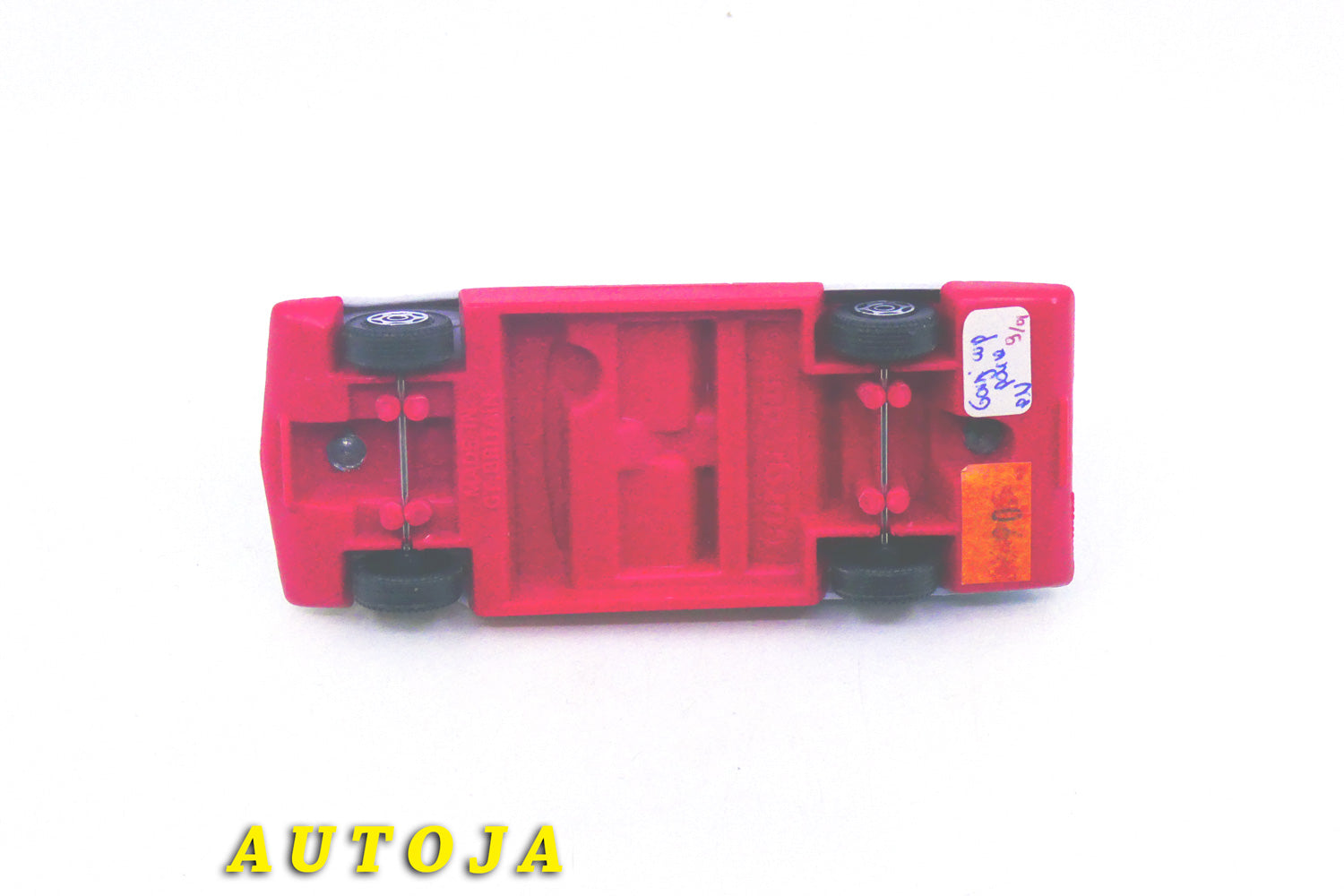 Le #4379 - Corgi Toys - Ford - LTD LX  Police est en vente sur Auto Jaune Junior ! Tekno, Politoys, Mebetoys, Mercury, Joal, Diapet, Märklin, TootsieToys.Vous avez le même jouet ? Profitez de notre expertise pour vous accompagner dans la vente de vos modèles ou votre collection ! Nous achetons tous lots de miniatures ! Contactez nous ! contact@autojaunejunior.com. 