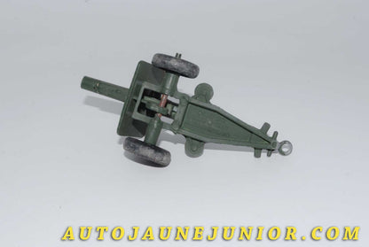 Le #4600 - Lonestar - Canon - 25 Pounder est en vente sur Auto Jaune Junior ! Tekno, Politoys, Mebetoys, Mercury, Joal, Diapet, Märklin, TootsieToys.Vous avez le même jouet ? Profitez de notre expertise pour vous accompagner dans la vente de vos modèles ou votre collection ! Nous achetons tous lots de miniatures ! Contactez nous ! contact@autojaunejunior.com. 