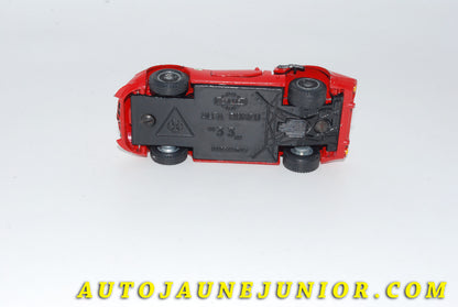 Le #4634 - Mercury - Alfa Roméo  - 33 Barquette est en vente sur Auto Jaune Junior ! Tekno, Politoys, Mebetoys, Mercury, Joal, Diapet, Märklin, TootsieToys.Vous avez le même jouet ? Profitez de notre expertise pour vous accompagner dans la vente de vos modèles ou votre collection ! Nous achetons tous lots de miniatures ! Contactez nous ! contact@autojaunejunior.com. 