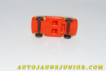 Le #4651 - CGGC - Fiat - 500 Berline est en vente sur Auto Jaune Junior ! Tekno, Politoys, Mebetoys, Mercury, Joal, Diapet, Märklin, TootsieToys.Vous avez le même jouet ? Profitez de notre expertise pour vous accompagner dans la vente de vos modèles ou votre collection ! Nous achetons tous lots de miniatures ! Contactez nous ! contact@autojaunejunior.com. 
