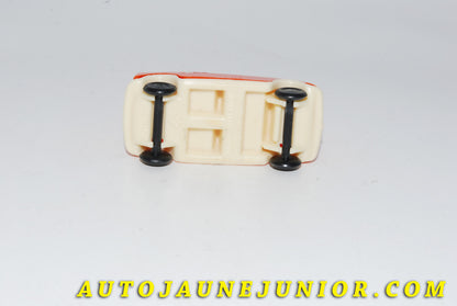 Le #4653 - CGGC - Austin - Cooper Mini est en vente sur Auto Jaune Junior ! Tekno, Politoys, Mebetoys, Mercury, Joal, Diapet, Märklin, TootsieToys.Vous avez le même jouet ? Profitez de notre expertise pour vous accompagner dans la vente de vos modèles ou votre collection ! Nous achetons tous lots de miniatures ! Contactez nous ! contact@autojaunejunior.com. 