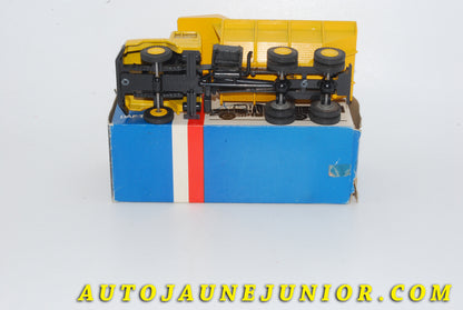 Le #4700 - Lion Car - DAF - Camion benne basculante N2800 est en vente sur Auto Jaune Junior ! Tekno, Politoys, Mebetoys, Mercury, Joal, Diapet, Märklin, TootsieToys.Vous avez le même jouet ? Profitez de notre expertise pour vous accompagner dans la vente de vos modèles ou votre collection ! Nous achetons tous lots de miniatures ! Contactez nous ! contact@autojaunejunior.com. 