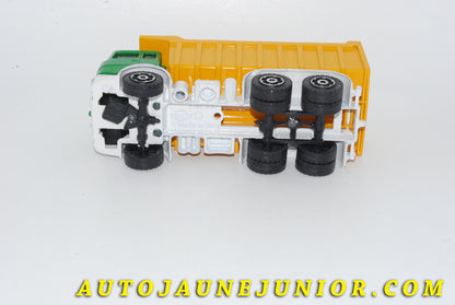 Le #4728 - Mercury - Fiat - 647 Benne Carrière est en vente sur Auto Jaune Junior ! Tekno, Politoys, Mebetoys, Mercury, Joal, Diapet, Märklin, TootsieToys.Vous avez le même jouet ? Profitez de notre expertise pour vous accompagner dans la vente de vos modèles ou votre collection ! Nous achetons tous lots de miniatures ! Contactez nous ! contact@autojaunejunior.com. 