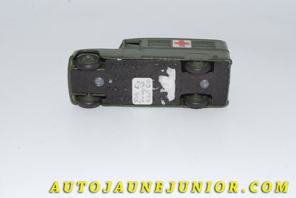 Le #4740 - Dinky Toys - Daimler - Ambulance militaire (marché américain) est en vente sur Auto Jaune Junior ! Tekno, Politoys, Mebetoys, Mercury, Joal, Diapet, Märklin, TootsieToys.Vous avez le même jouet ? Profitez de notre expertise pour vous accompagner dans la vente de vos modèles ou votre collection ! Nous achetons tous lots de miniatures ! Contactez nous ! contact@autojaunejunior.com. 