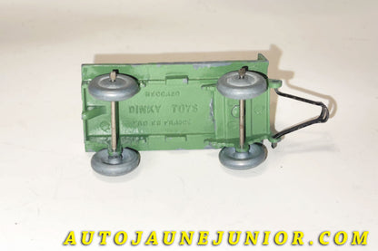 Le Dinky Toys Remorque Remorque plateau 2 essieux (Roues en zamac brut !) est en vente sur Auto Jaune Junior ! Découvrez nos collections de diecast Tekno, Politoys, Mebetoys, Mercury, Joal, Diapet, Märklin, TootsieToys.AutoJaune Junior ; Vous avez le même jouet ? Profitez de notre expertise pour vous accompagner dans la vente de vos modèles ou votre collection ! Nous achetons tous lots de miniatures ! Contactez nous !