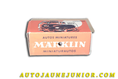 Le Märklin Volkswagen Boite vide Märklin (Repro) est en vente sur Auto Jaune Junior ! Découvrez nos collections de diecast Tekno, Politoys, Mebetoys, Mercury, Joal, Diapet, Märklin, TootsieToys.AutoJaune Junior ; Vous avez le même jouet ? Profitez de notre expertise pour vous accompagner dans la vente de vos modèles ou votre collection ! Nous achetons tous lots de miniatures ! Contactez nous !