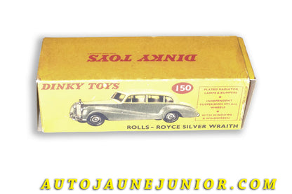 Le Dinky Toys Rolls Royce Boite Vide Repro - Silver Wraith est en vente sur Auto Jaune Junior ! Découvrez nos collections de diecast Tekno, Politoys, Mebetoys, Mercury, Joal, Diapet, Märklin, TootsieToys.AutoJaune Junior ; Vous avez le même jouet ? Profitez de notre expertise pour vous accompagner dans la vente de vos modèles ou votre collection ! Nous achetons tous lots de miniatures ! Contactez nous !