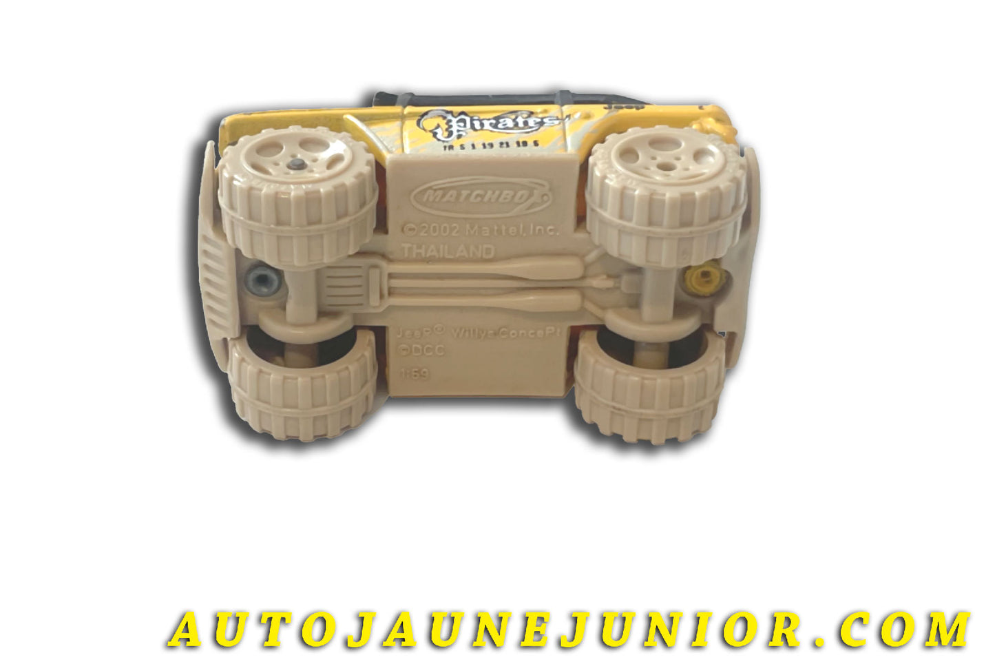 Le Matchbox Willys Jeep "Pirates" est en vente sur Auto Jaune Junior ! Découvrez nos collections de diecast Tekno, Politoys, Mebetoys, Mercury, Joal, Diapet, Märklin, TootsieToys.AutoJaune Junior ; Vous avez le même jouet ? Profitez de notre expertise pour vous accompagner dans la vente de vos modèles ou votre collection ! Nous achetons tous lots de miniatures ! Contactez nous !