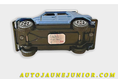 Le Polistil Volkswagen 1600 Pescaccia est en vente sur Auto Jaune Junior ! Découvrez nos collections de diecast Tekno, Politoys, Mebetoys, Mercury, Joal, Diapet, Märklin, TootsieToys.AutoJaune Junior ; Vous avez le même jouet ? Profitez de notre expertise pour vous accompagner dans la vente de vos modèles ou votre collection ! Nous achetons tous lots de miniatures ! Contactez nous !