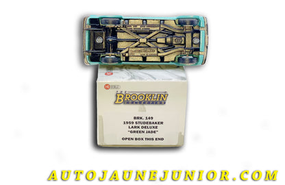 Le Brooklin Studebaker Lard Deluxe "Green Jade' 1959 est en vente sur Auto Jaune Junior ! Découvrez nos collections de diecast Tekno, Politoys, Mebetoys, Mercury, Joal, Diapet, Märklin, TootsieToys.AutoJaune Junior ; Vous avez le même jouet ? Profitez de notre expertise pour vous accompagner dans la vente de vos modèles ou votre collection ! Nous achetons tous lots de miniatures ! Contactez nous !