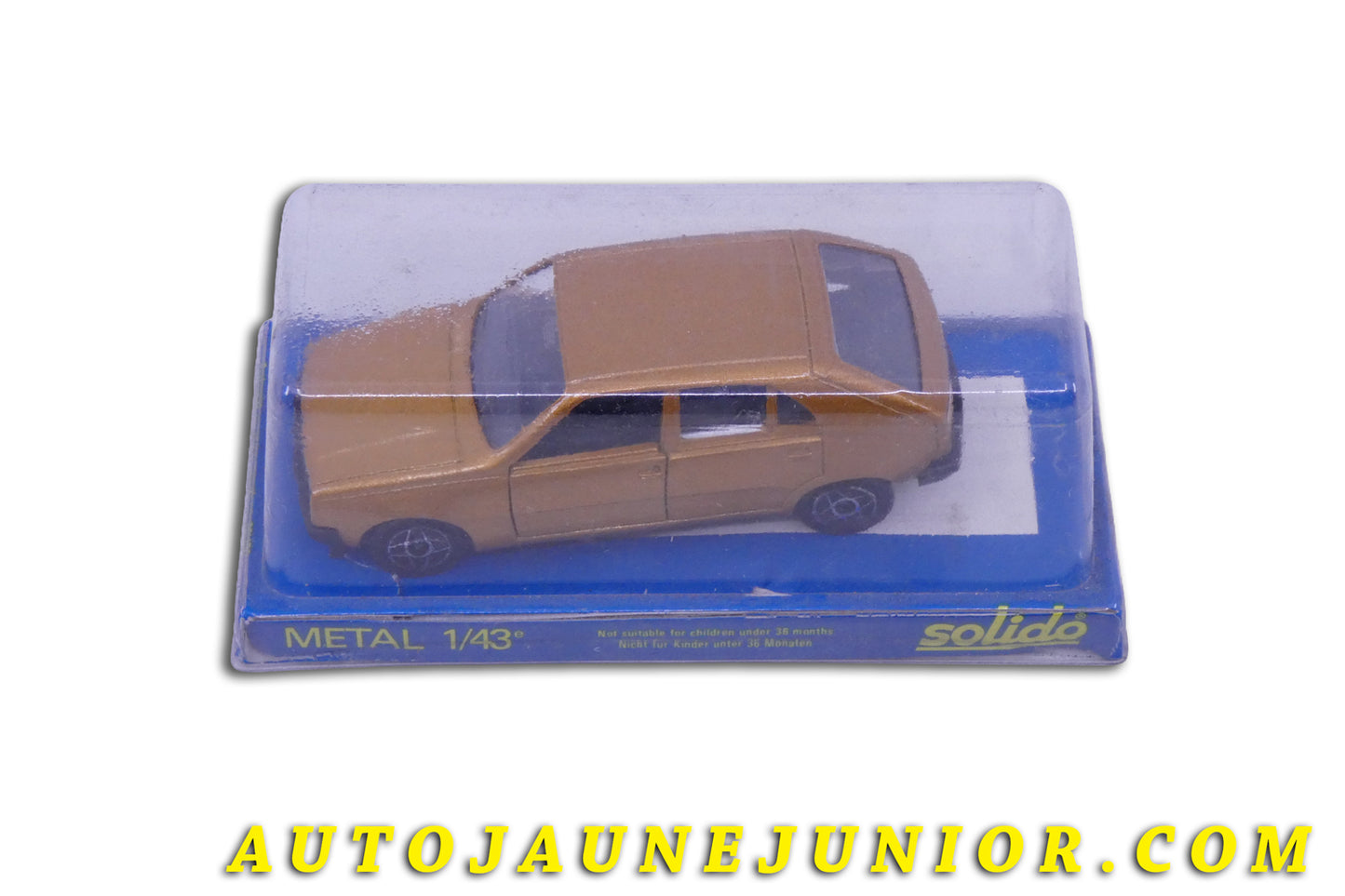 Le Solido Renault R14 - Boite jamais ouverte !  est en vente sur Auto Jaune Junior ! Découvrez nos collections de diecast Tekno, Politoys, Mebetoys, Mercury, Joal, Diapet, Märklin, TootsieToys.AutoJaune Junior ; Vous avez le même jouet ? Profitez de notre expertise pour vous accompagner dans la vente de vos modèles ou votre collection ! Nous achetons tous lots de miniatures ! Contactez nous !