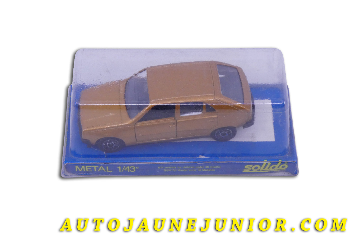 Le Solido Renault R14 - Boite jamais ouverte !  est en vente sur Auto Jaune Junior ! Découvrez nos collections de diecast Tekno, Politoys, Mebetoys, Mercury, Joal, Diapet, Märklin, TootsieToys.AutoJaune Junior ; Vous avez le même jouet ? Profitez de notre expertise pour vous accompagner dans la vente de vos modèles ou votre collection ! Nous achetons tous lots de miniatures ! Contactez nous !