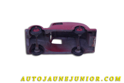 Le Timpo Toys Dennis Fourgon de pompier Aérodynamique est en vente sur Auto Jaune Junior ! Découvrez nos collections de diecast Tekno, Politoys, Mebetoys, Mercury, Joal, Diapet, Märklin, TootsieToys.AutoJaune Junior ; Vous avez le même jouet ? Profitez de notre expertise pour vous accompagner dans la vente de vos modèles ou votre collection ! Nous achetons tous lots de miniatures ! Contactez nous !