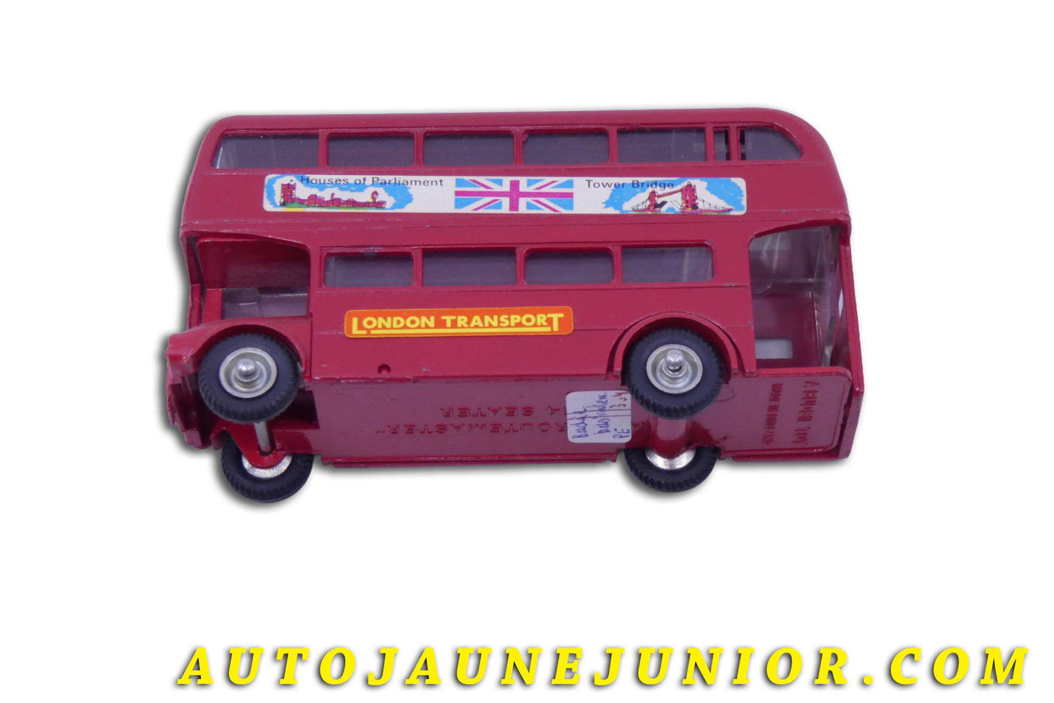 Le Budgie AEC Routemaster 64 seaters - Autobus deux étages "London Transport"  est en vente sur Auto Jaune Junior ! Découvrez nos collections de diecast Tekno, Politoys, Mebetoys, Mercury, Joal, Diapet, Märklin, TootsieToys.AutoJaune Junior ; Vous avez le même jouet ? Profitez de notre expertise pour vous accompagner dans la vente de vos modèles ou votre collection ! Nous achetons tous lots de miniatures ! Contactez nous !