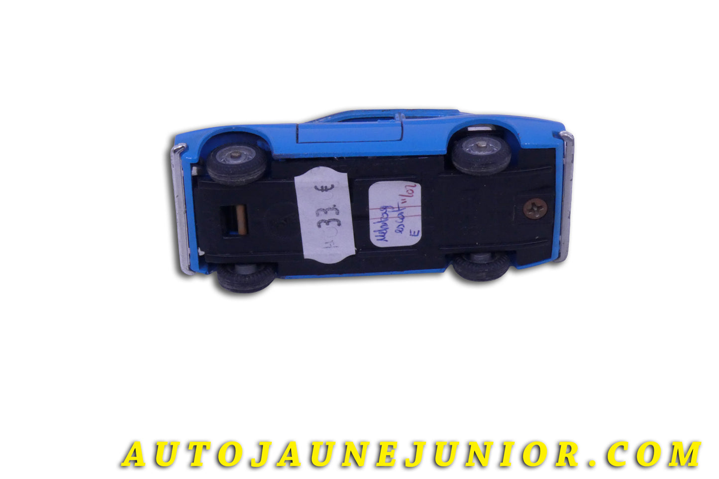 Le Mebetoys Ford Escort "Nomale" (Moins fréquente !) est en vente sur Auto Jaune Junior ! Découvrez nos collections de diecast Tekno, Politoys, Mebetoys, Mercury, Joal, Diapet, Märklin, TootsieToys.AutoJaune Junior ; Vous avez le même jouet ? Profitez de notre expertise pour vous accompagner dans la vente de vos modèles ou votre collection ! Nous achetons tous lots de miniatures ! Contactez nous !