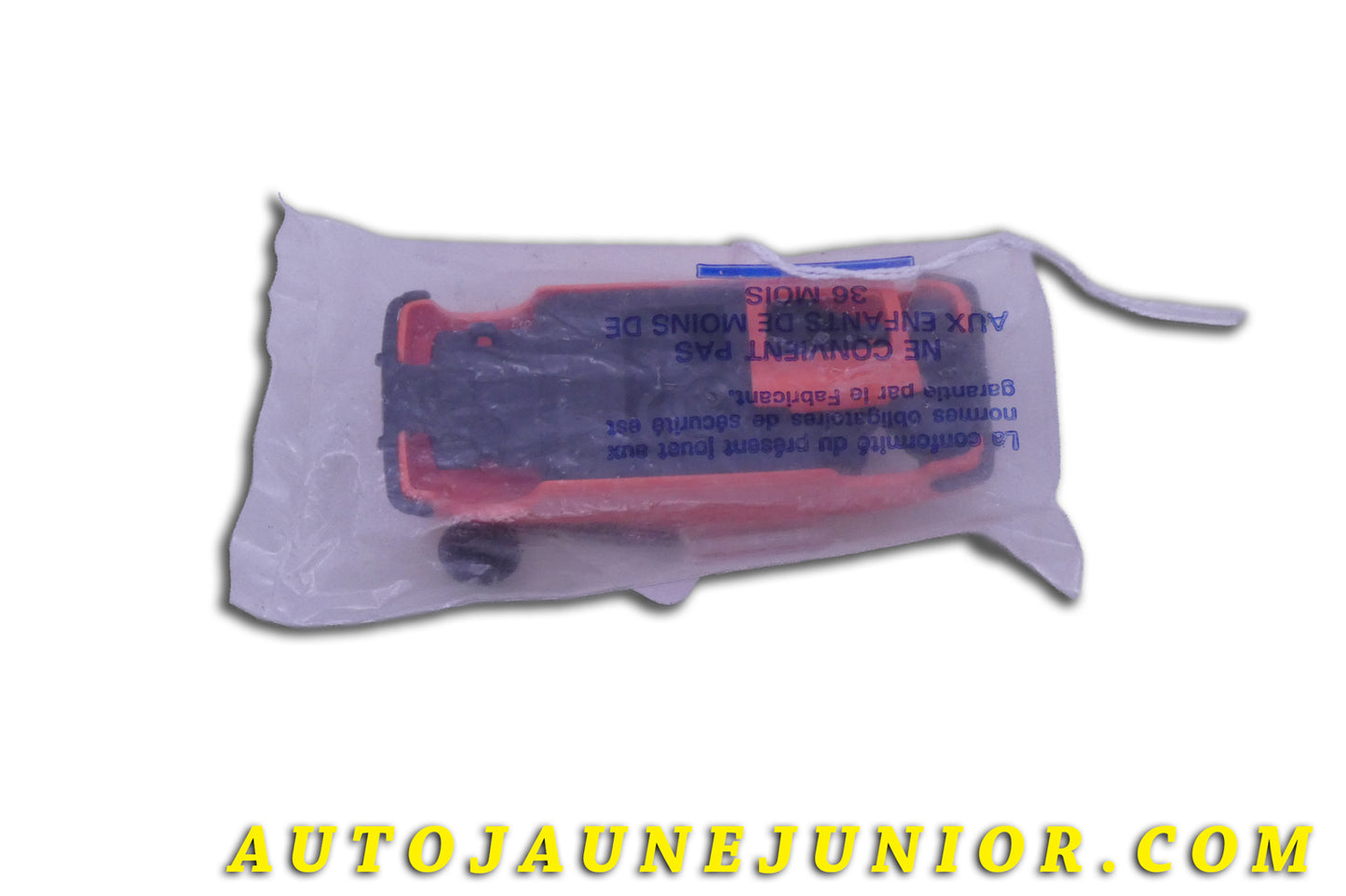 Le Bonux Renault R16 Berline ( sous scéllée !) est en vente sur Auto Jaune Junior ! Découvrez nos collections de diecast Tekno, Politoys, Mebetoys, Mercury, Joal, Diapet, Märklin, TootsieToys.AutoJaune Junior ; Vous avez le même jouet ? Profitez de notre expertise pour vous accompagner dans la vente de vos modèles ou votre collection ! Nous achetons tous lots de miniatures ! Contactez nous !