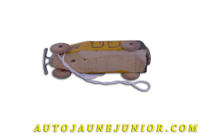Le Germany Auto Torpédo 4 places est en vente sur Auto Jaune Junior ! Découvrez nos collections de diecast Tekno, Politoys, Mebetoys, Mercury, Joal, Diapet, Märklin, TootsieToys.AutoJaune Junior ; Vous avez le même jouet ? Profitez de notre expertise pour vous accompagner dans la vente de vos modèles ou votre collection ! Nous achetons tous lots de miniatures ! Contactez nous !