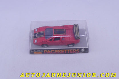 Le #5260 - Zylmex - Lamborghini - Countach - LP 500 - Super Car GT est en vente sur Auto Jaune Junior ! Tekno, Politoys, Mebetoys, Mercury, Joal, Diapet, Märklin, TootsieToys.Vous avez le même jouet ? Profitez de notre expertise pour vous accompagner dans la vente de vos modèles ou votre collection ! Nous achetons tous lots de miniatures ! Contactez nous ! contact@autojaunejunior.com. 