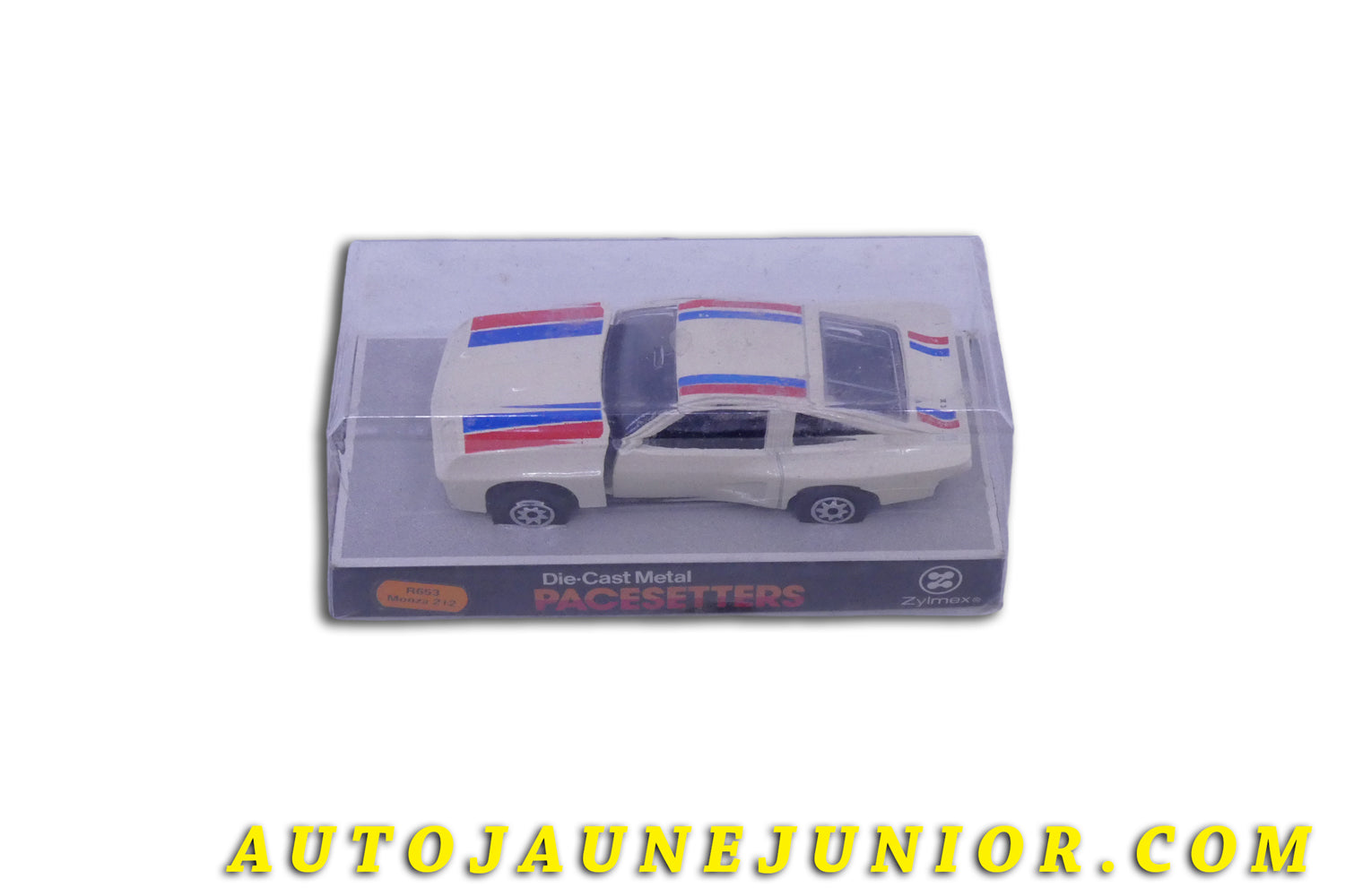 Le Zylmex Chevrolet Monza 2+2 est en vente sur Auto Jaune Junior ! Découvrez nos collections de diecast Tekno, Politoys, Mebetoys, Mercury, Joal, Diapet, Märklin, TootsieToys.AutoJaune Junior ; Vous avez le même jouet ? Profitez de notre expertise pour vous accompagner dans la vente de vos modèles ou votre collection ! Nous achetons tous lots de miniatures ! Contactez nous !