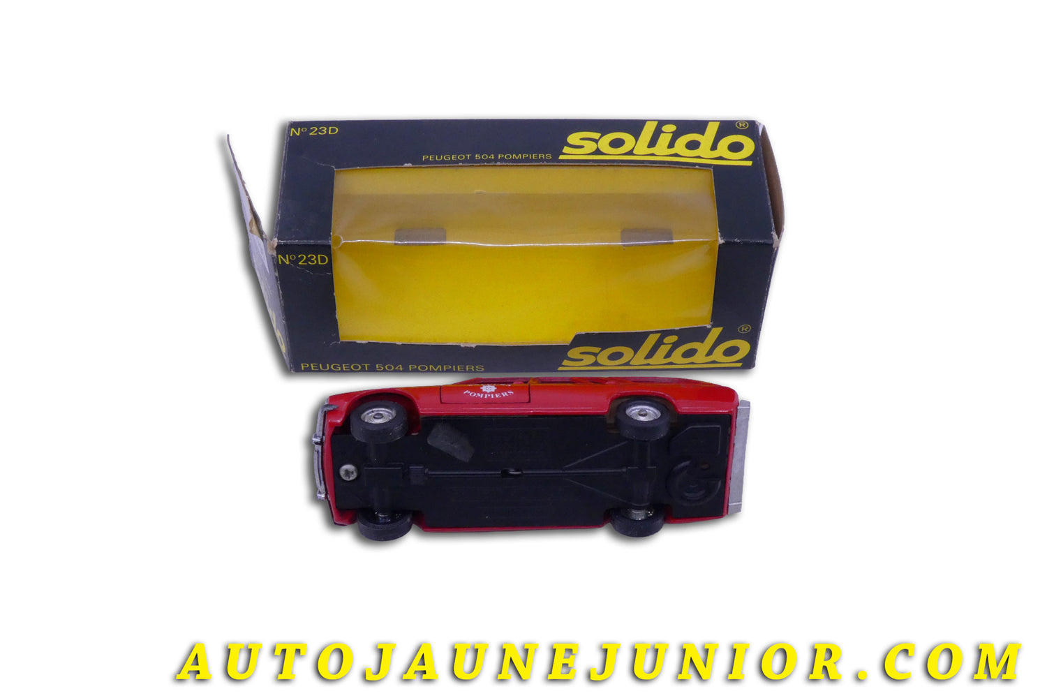Le #5269 - Solido - Peugeot - 504 ambulance sapeurs pompiers est en vente sur Auto Jaune Junior ! Tekno, Politoys, Mebetoys, Mercury, Joal, Diapet, Märklin, TootsieToys.Vous avez le même jouet ? Profitez de notre expertise pour vous accompagner dans la vente de vos modèles ou votre collection ! Nous achetons tous lots de miniatures ! Contactez nous ! contact@autojaunejunior.com. 