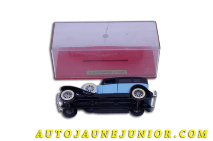 Le Solido Duesenberg Limousinen "J" 1931 (Série 100) - Rare couleur est en vente sur Auto Jaune Junior ! Découvrez nos collections de diecast Tekno, Politoys, Mebetoys, Mercury, Joal, Diapet, Märklin, TootsieToys.AutoJaune Junior ; Vous avez le même jouet ? Profitez de notre expertise pour vous accompagner dans la vente de vos modèles ou votre collection ! Nous achetons tous lots de miniatures ! Contactez nous !