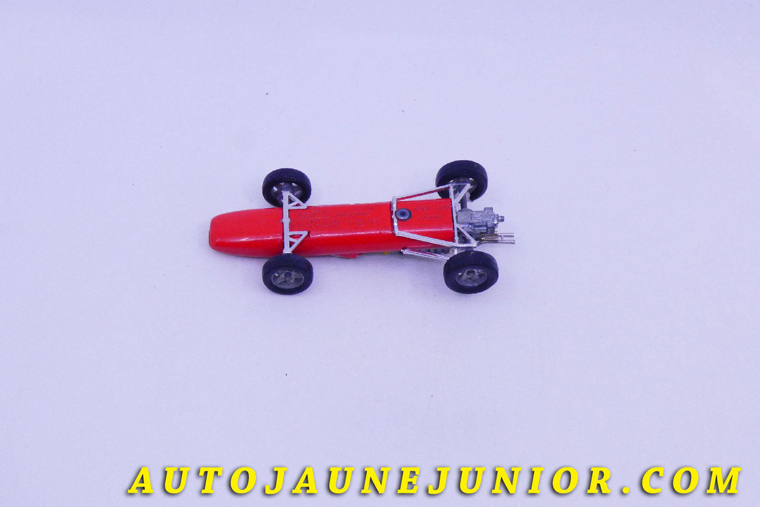 Le #5441 - Solido - Ferrari - 312 F1 GP France 1968 est en vente sur Auto Jaune Junior ! Tekno, Politoys, Mebetoys, Mercury, Joal, Diapet, Märklin, TootsieToys.Vous avez le même jouet ? Profitez de notre expertise pour vous accompagner dans la vente de vos modèles ou votre collection ! Nous achetons tous lots de miniatures ! Contactez nous ! contact@autojaunejunior.com. 