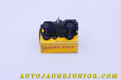 Le #5467 - Dinky Toys - Willys - Jeep Militaire est en vente sur Auto Jaune Junior ! Tekno, Politoys, Mebetoys, Mercury, Joal, Diapet, Märklin, TootsieToys.Vous avez le même jouet ? Profitez de notre expertise pour vous accompagner dans la vente de vos modèles ou votre collection ! Nous achetons tous lots de miniatures ! Contactez nous ! contact@autojaunejunior.com. 