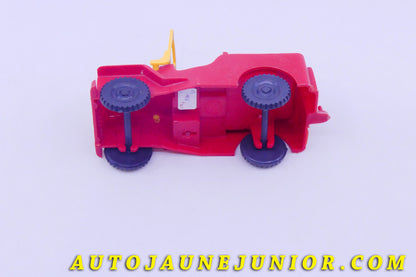 Le #5822 - Marx - Willys - Jeep est en vente sur Auto Jaune Junior ! Tekno, Politoys, Mebetoys, Mercury, Joal, Diapet, Märklin, TootsieToys.Vous avez le même jouet ? Profitez de notre expertise pour vous accompagner dans la vente de vos modèles ou votre collection ! Nous achetons tous lots de miniatures ! Contactez nous ! contact@autojaunejunior.com. 
